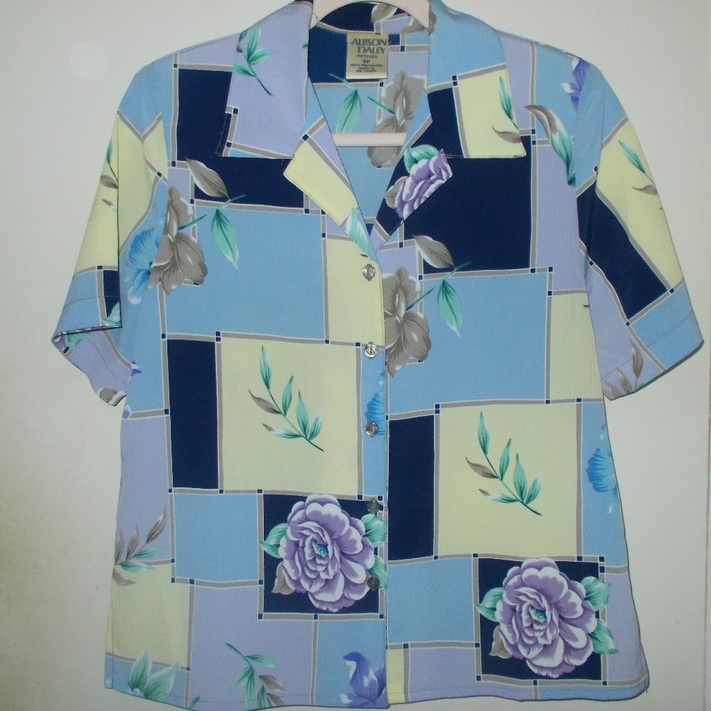 Allison Daley Button Up Blouse Multi Color Size 8 Petite